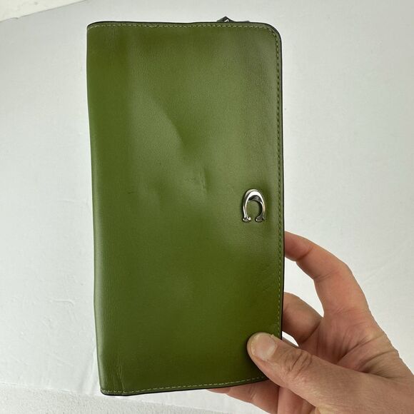 COACH Smooth Leather Skinny Snap Tab Slim Wallet Dark Lime Green CH823 Used - Picture 3 of 14